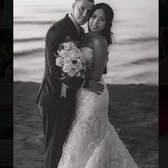 Enzoani Wedding Dress - Picture 3 of 5